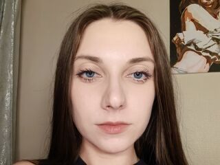 camslut fingering wet pussy VernaSchusterman