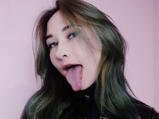 camgirl webcam sex pic VikaCheers