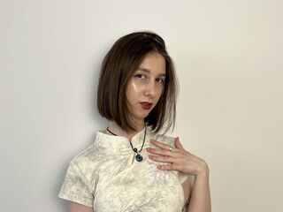 naked camgirl masturbating VikkiAppling