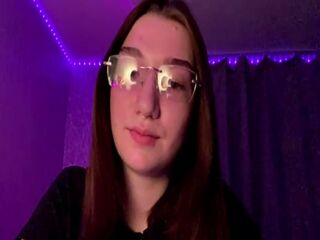 free nude webcam show WandaGosier