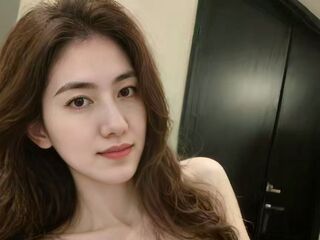 cam girl masturbating with vibrator YueXiaomei